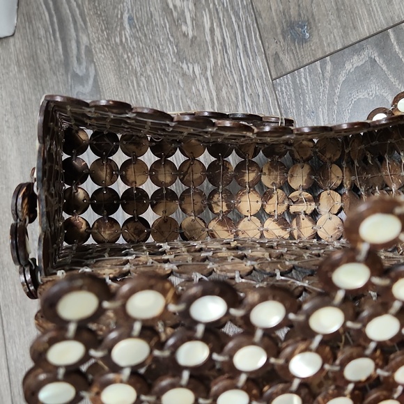 Vintage coconut tiki shell purse - Picture 8 of 10